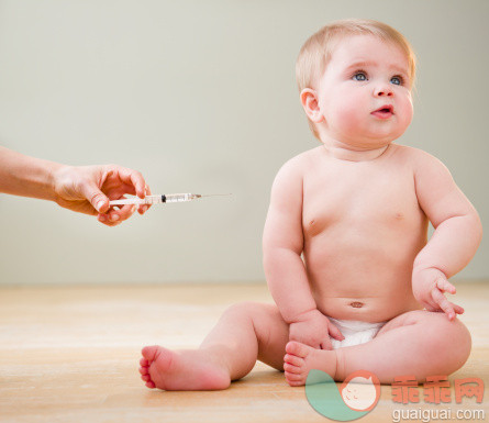 孩子接种疫苗后的不适症状有哪些？