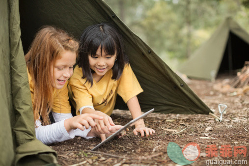 带孩子野外露营，千万不要错过6种活动锻炼！