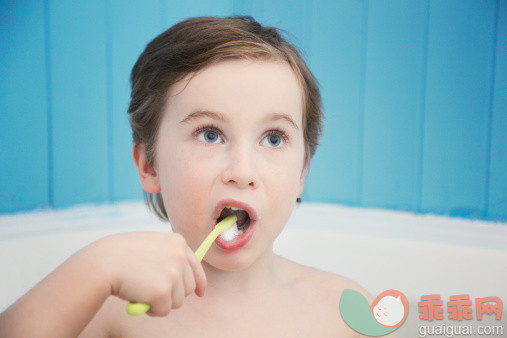 儿童牙刷“新国标“，家长要知道的！