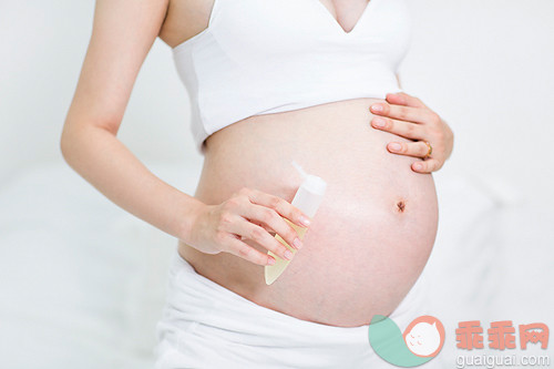 孕妇孕期皮肤瘙痒，可以用皮炎平吗？