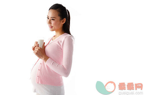 孕妇奶粉什么时候开始喝，孕中期才喝能来得及吗？