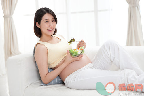 孕妇怎么吃才能不胖？抓住控制体重的要点