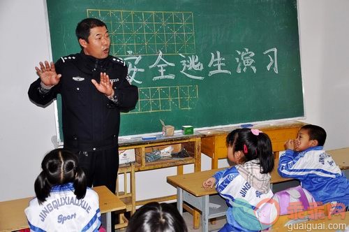 孩子必学的12项逃生攻略