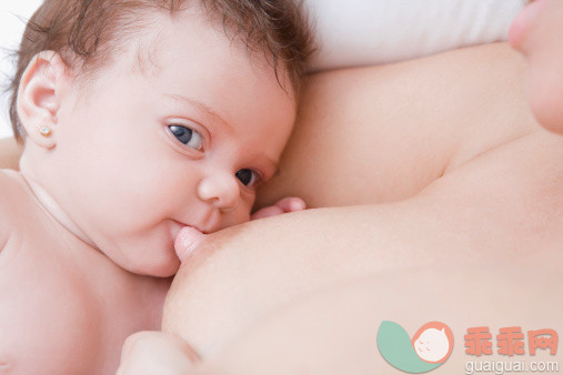 产后母乳也分初乳、过渡乳、成熟乳及晚乳？