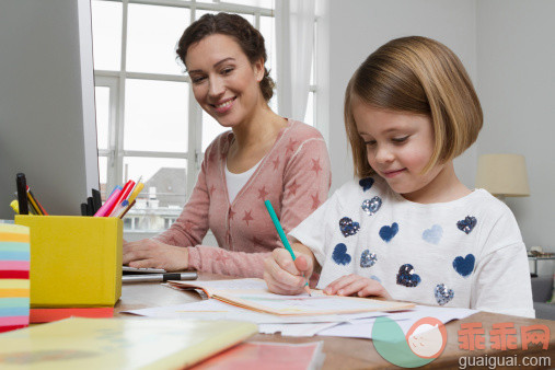 别再无知了，孩子过早学会这些事危害大