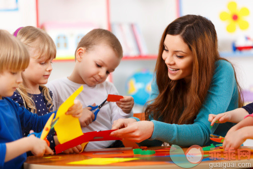 一位幼师的实践经验，如何让内向宝宝活泼起来？