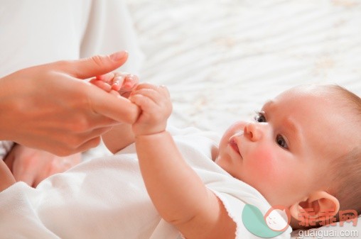 宝宝泪囊炎怎么能治好？