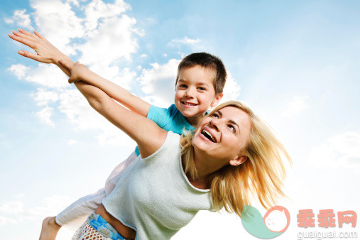 培养孩子开朗乐观性格的8要素
