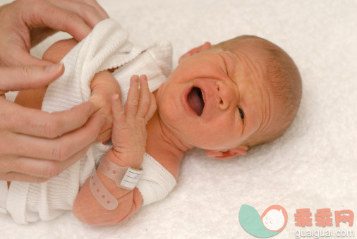 如何判断宝宝黄疸是生理性or病理性的？