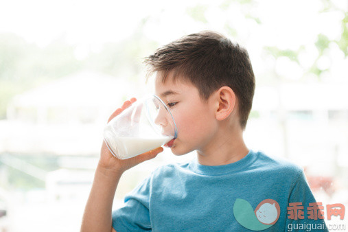 不是谁都适合喝牛奶 素食同样可以补钙