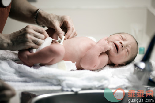 新生儿脐带脱落护理经验分享
