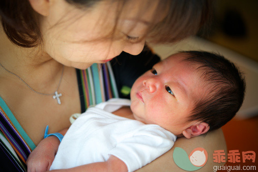 准妈妈应对产后身体痛有妙招