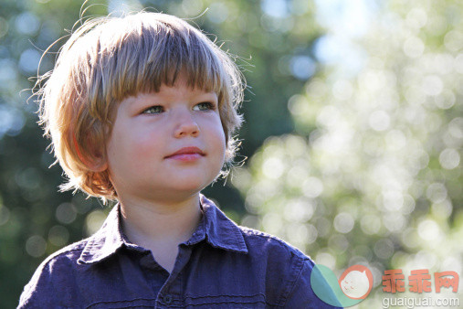 如何让孩子愉快的写作业