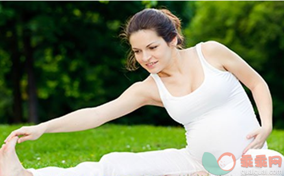 怎么预防孕晚期腿抽筋？