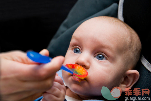 婴幼儿饮食禁忌：9种难消化食物应少吃！