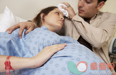 分娩时，胎儿会不会感受到疼痛？
