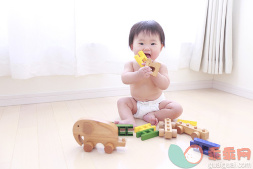 3-4岁的宝宝玩什么益智玩具？