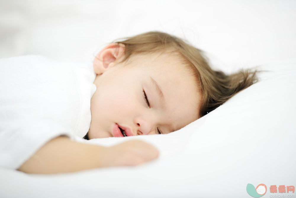 婴儿不正确睡姿，导致婴儿窒息死亡