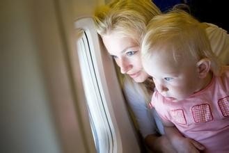 宝宝坐飞机对耳朵有害吗