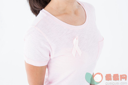 早期乳腺纤维瘤有什么症状
