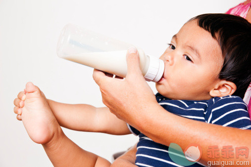 宝宝喝豆类婴儿配方奶粉好吗