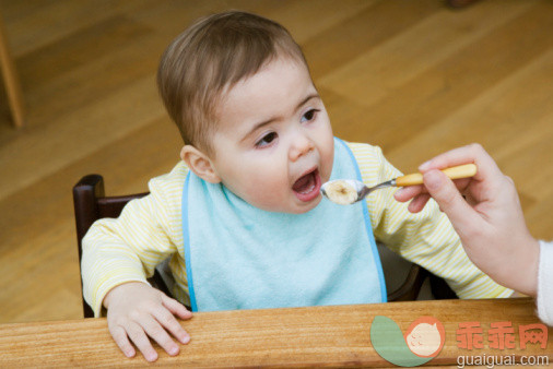 小儿咳嗽不同类型的食疗方法