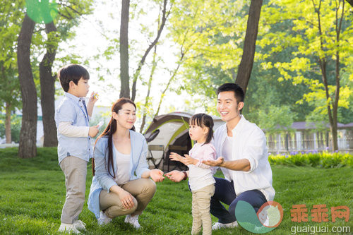 刘德华女儿被过度保护，犹如生活在真空