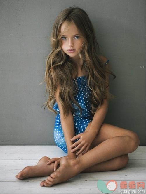 Instagram观光：最美丽的8岁女孩