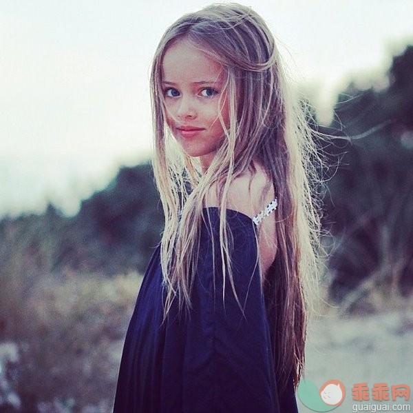 Instagram观光：最美丽的8岁女孩