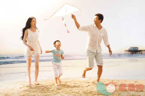 妈妈们，别傻了，你才是孩子的起跑线！