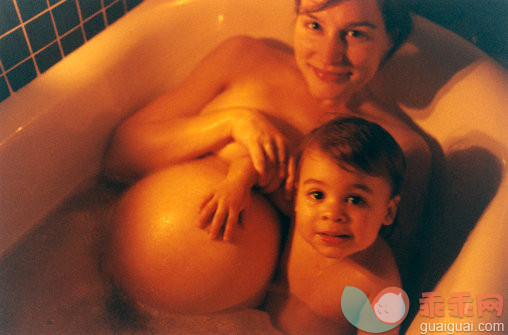 孕妇冬季洗澡的注意事项