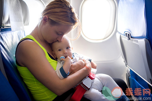 宝宝多大可以坐飞机