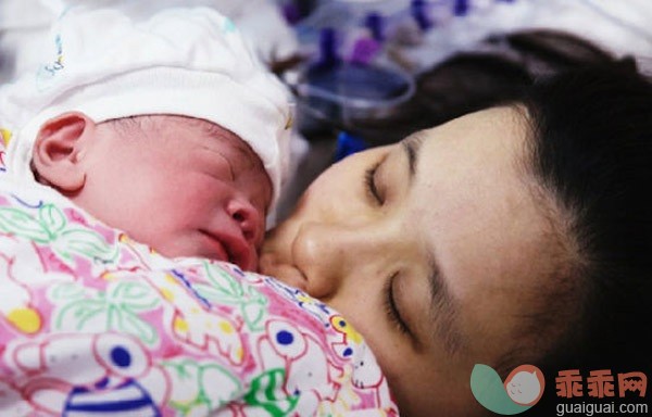 坚强妈妈桑兰微博宣布补办婚礼，希望生二胎！