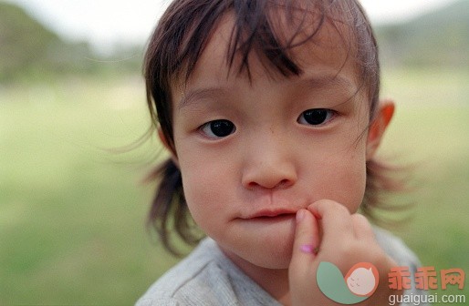 户外,肖像,摄影,头像,2015年_560480007_Child face close up_创意图片_Getty Images China