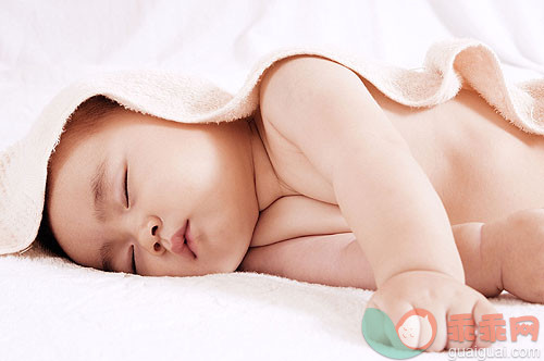 可爱的,睡觉,休闲,休息,床_gic2708985_东方婴儿_创意图片_Getty Images China
