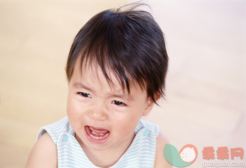 6到11个月,哭,可爱的,面部表情,室内_gic14942178_Crying Child_创意图片_Getty Images China