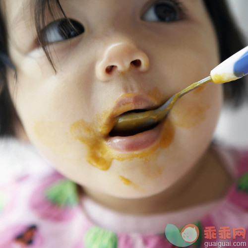 人,活动,饮食,厨房器具,食品_gic16493915_Baby Eating_创意图片_Getty Images China