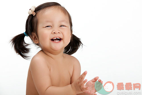 婴儿期,可爱的,室内,影棚拍摄,白色背景_gic5465501_可爱的小宝宝_创意图片_Getty Images China