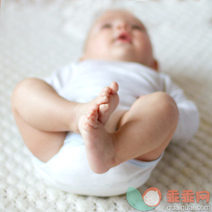 卡斯特利翁省,摄影,人,婴儿服装,室内_144062106_Pure innocence_创意图片_Getty Images China