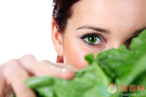 人,饮食,食品,环境,生活方式_154908704_Green Eye Salad_创意图片_Getty Images China