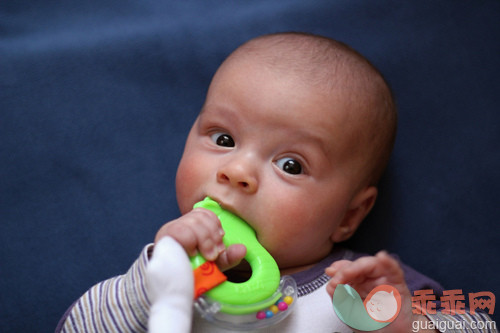 肖像,人,美女,可爱的,小的_gic16115679_cute infant_创意图片_Getty Images China