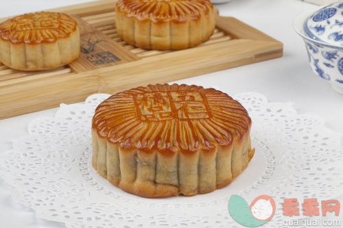 秋天,月饼,中国文化,食品,中秋节_bec87e870_中秋月饼_创意图片_Getty Images China