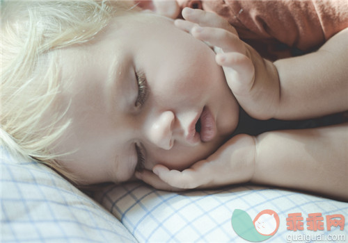 儿童型类风湿性关节炎 观察及敷脐疗法治疗
